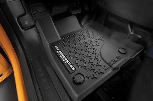 Descubre Accesorios Ford Bronco en CA, Tapetes Negros, Alfombrados